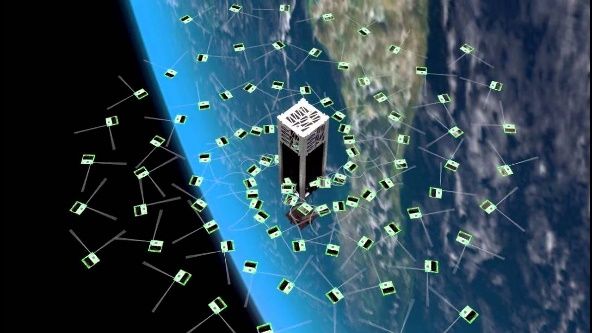 Определение относительного движения фемтоспутников по измерениям амплитуды сигнала антенн связи